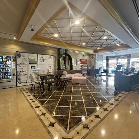 Al Raya Hotel Apartments Дубай Екстериор снимка