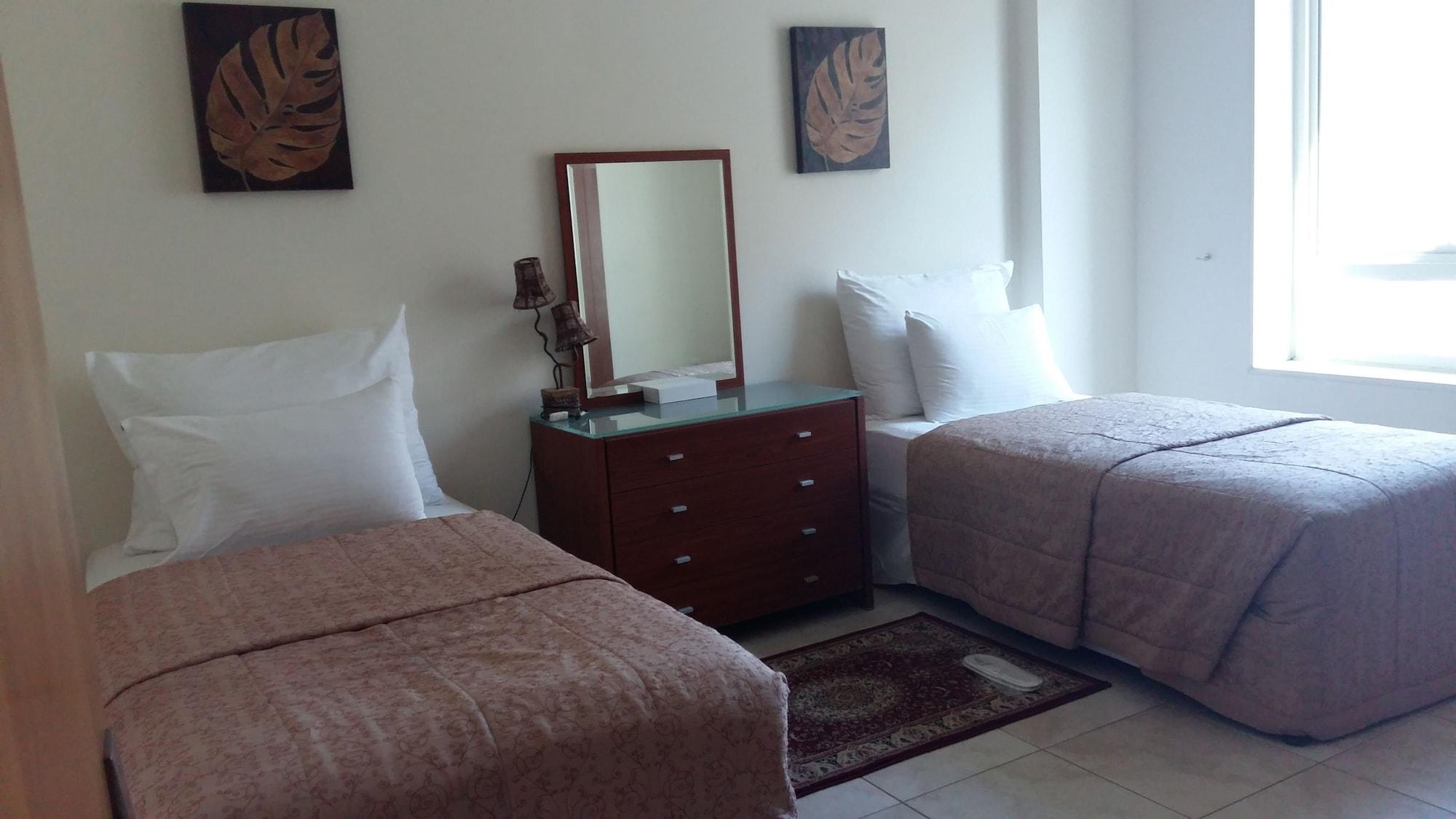 Al Raya Hotel Apartments Дубай Екстериор снимка