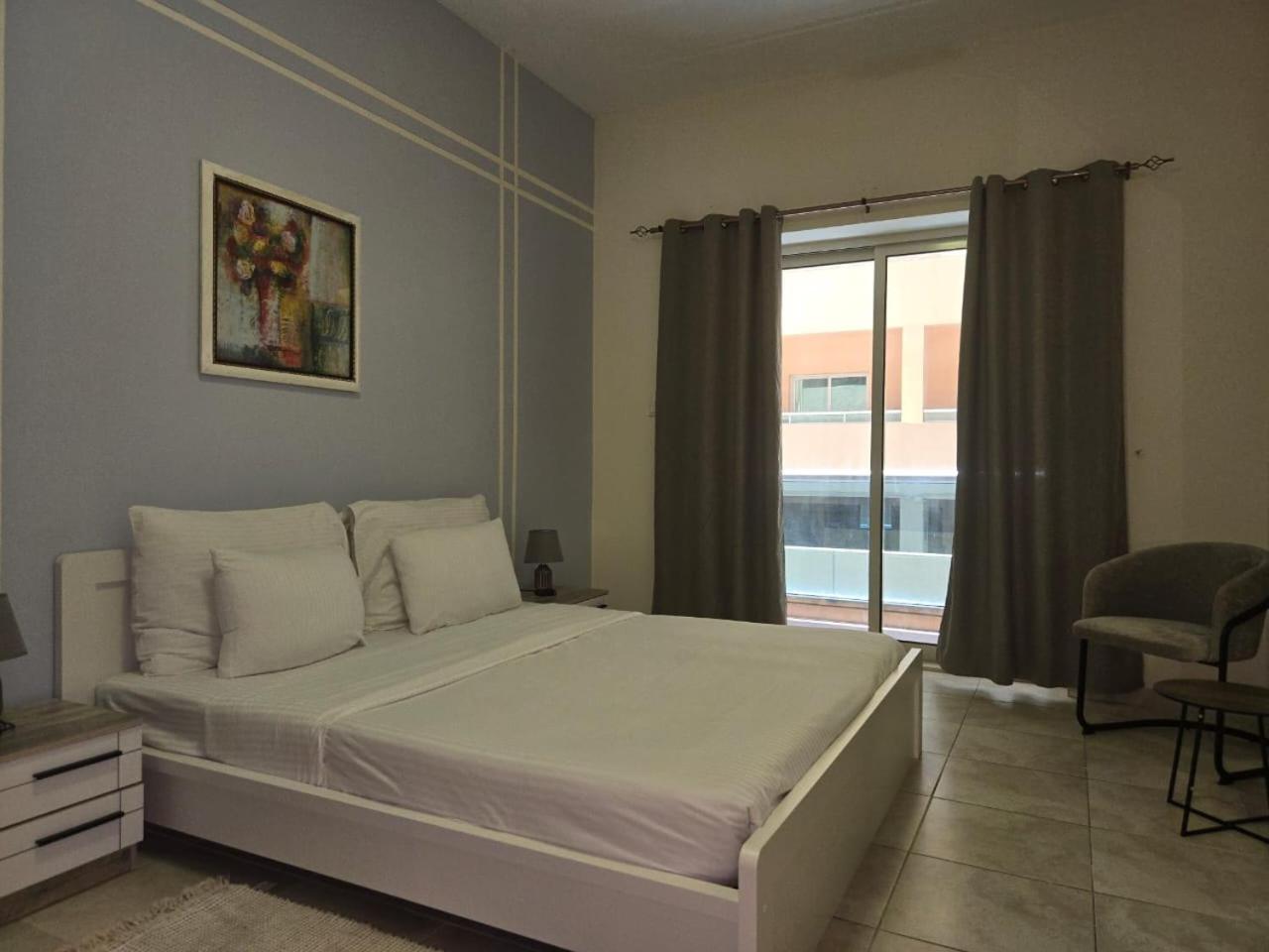 Al Raya Hotel Apartments Дубай Екстериор снимка